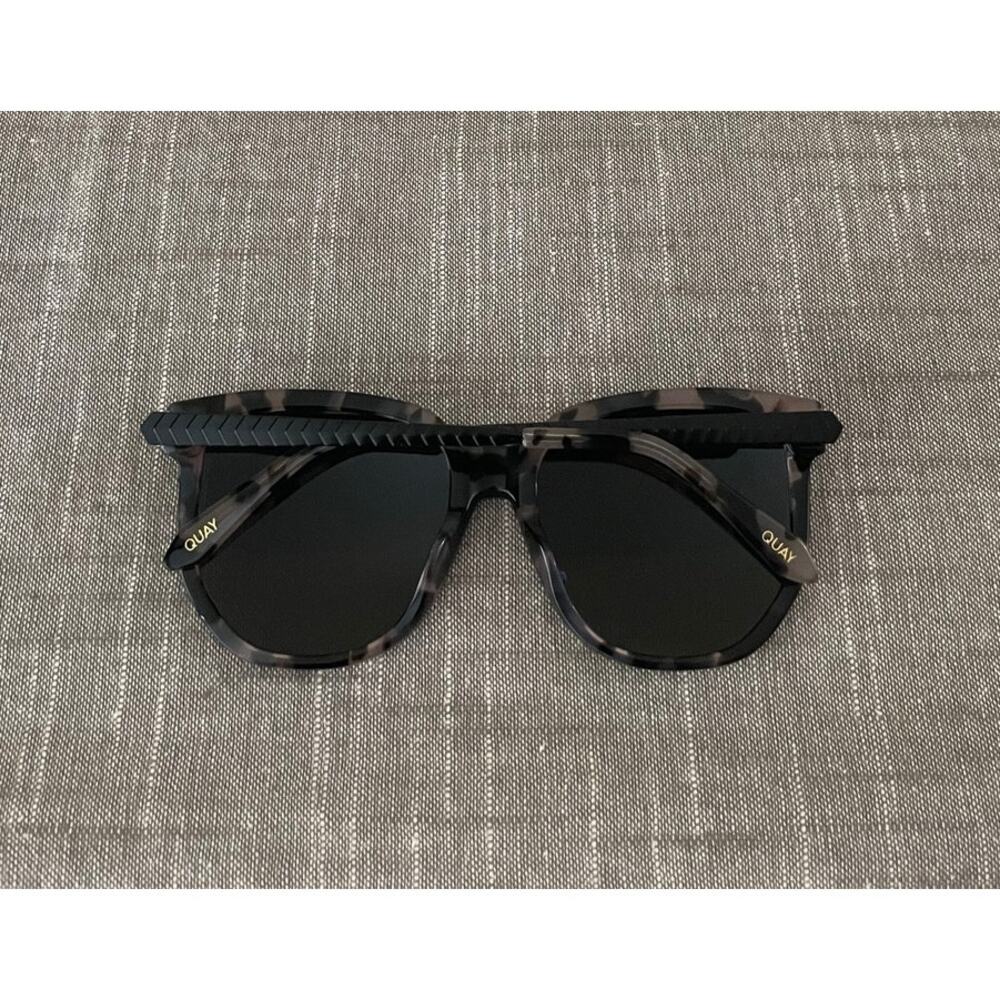 QUAY Coffee Run MiMi Womens Black Gray Tortoise Polarized Round Sunglasses - Picture 5 of 14